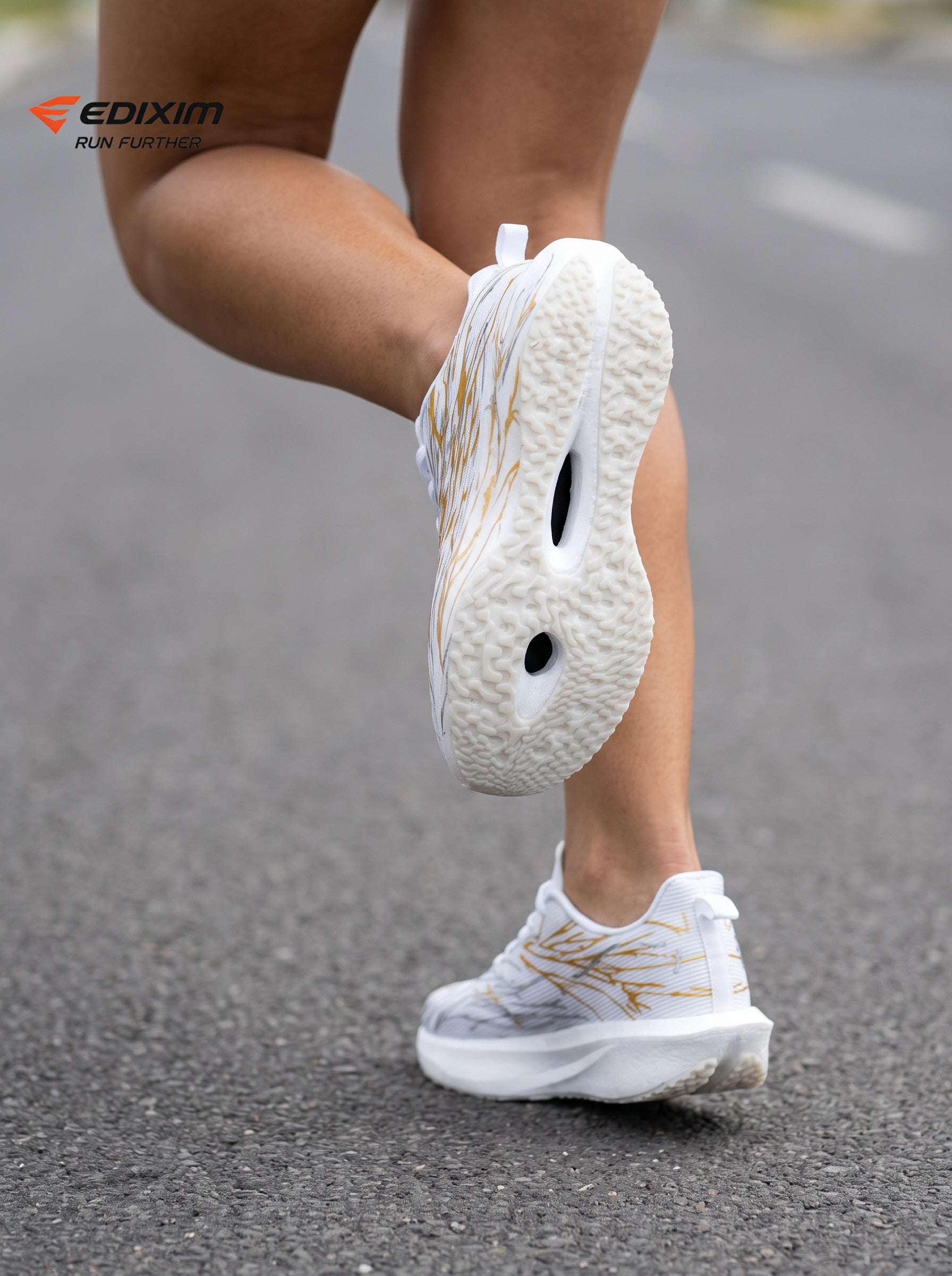 EDIXIM White Gold Adventurer Women Road Running Sneakers Ultra-Light Striped Breathable Mesh Thick Integrated Cushion Anti-Slip Athletic Trainers for Forest Park Trail Jogging Daily Outdoor Workout